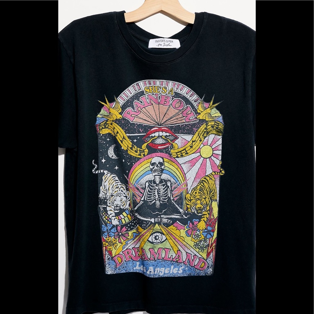 ISO Daydream Dreamland tee